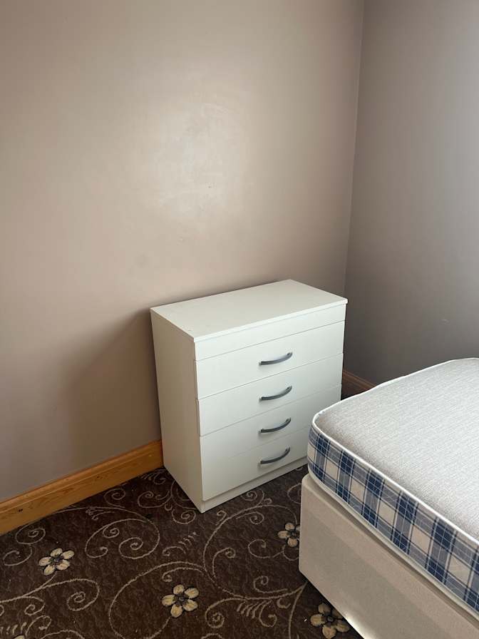 Safina's room