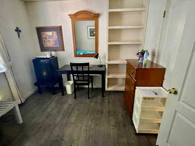 olivia's room