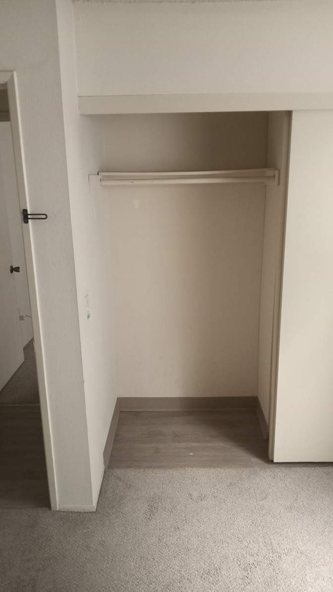 Mario Cetina Jr's room