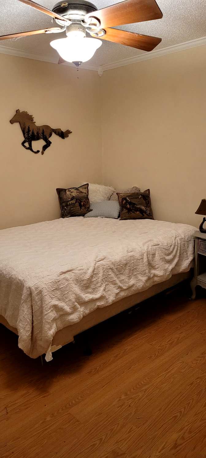 Gayle's room