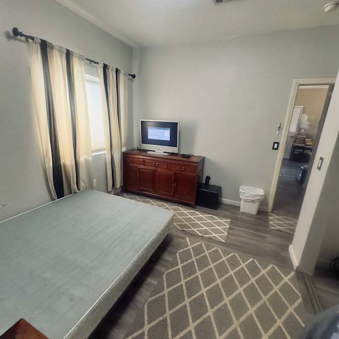 Bill's room