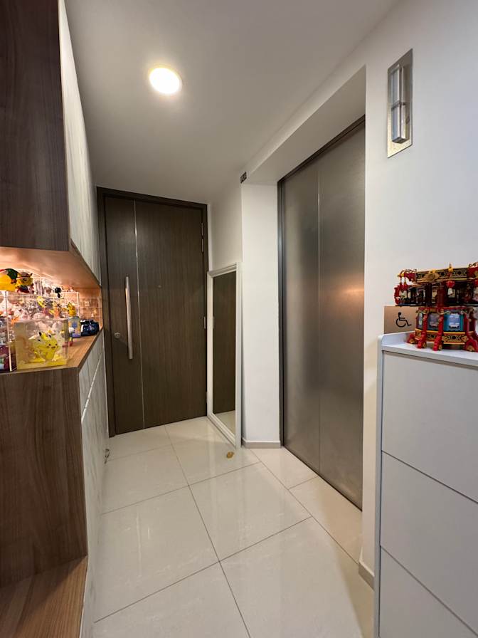 Kelly Lim's room