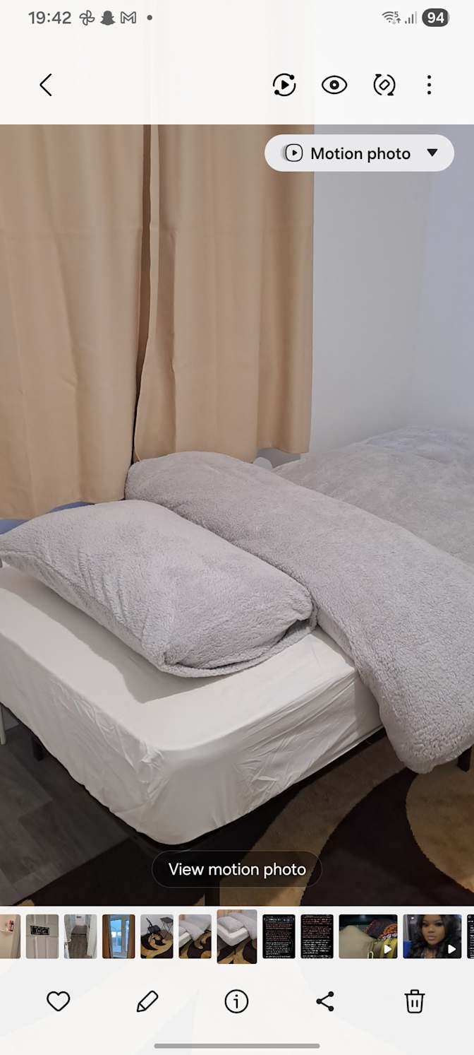 chi's room