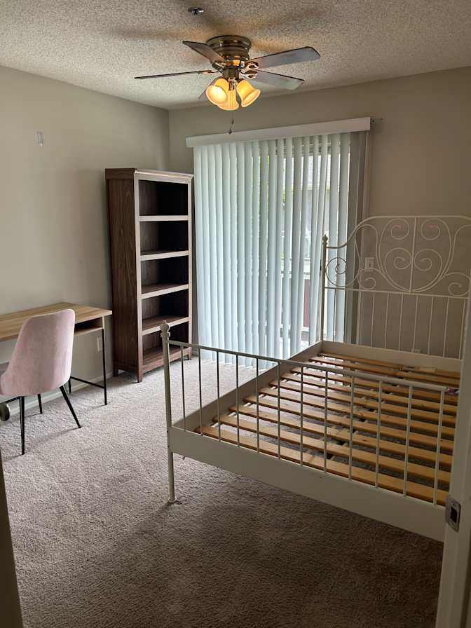 Chloe's room