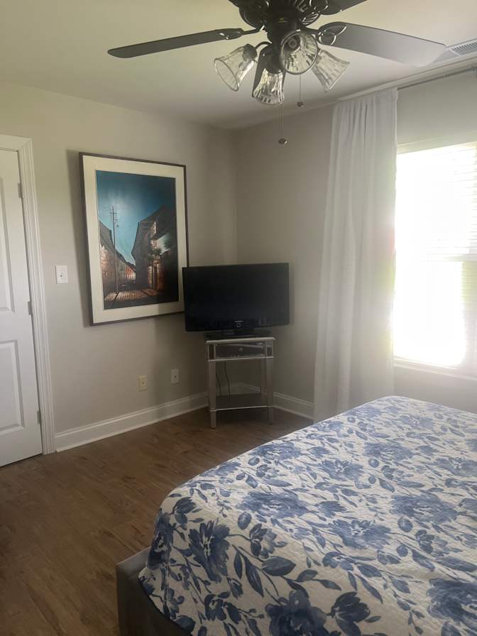 Ana's room