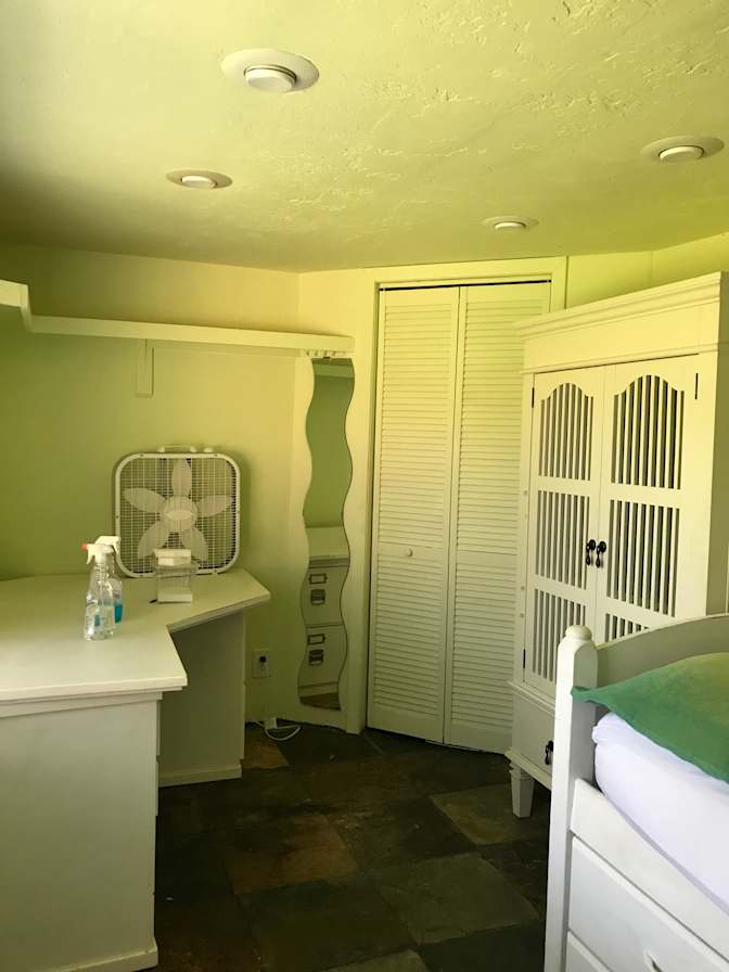Aly's room