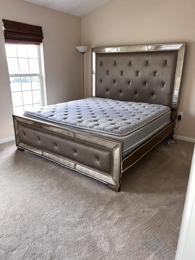 Pete's room