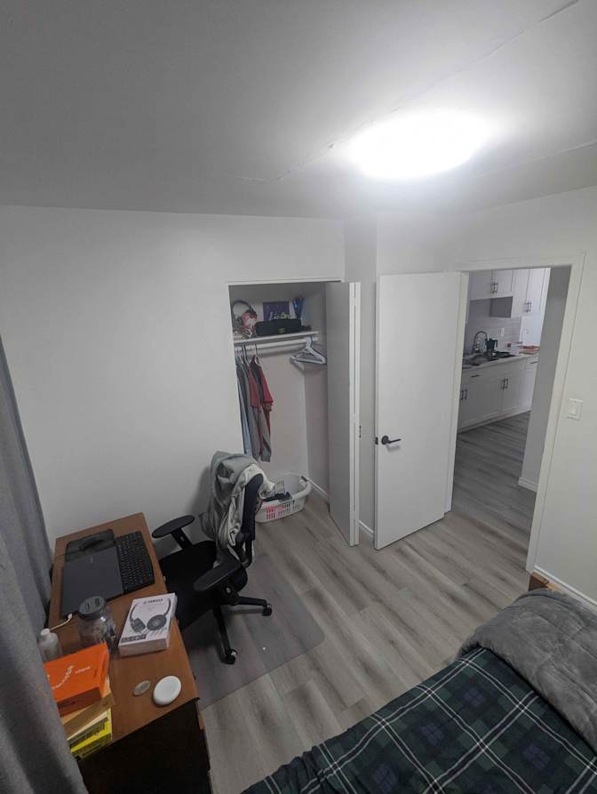 Bobby Benoit's room