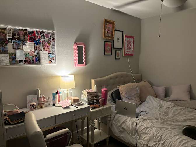 Paulina's room