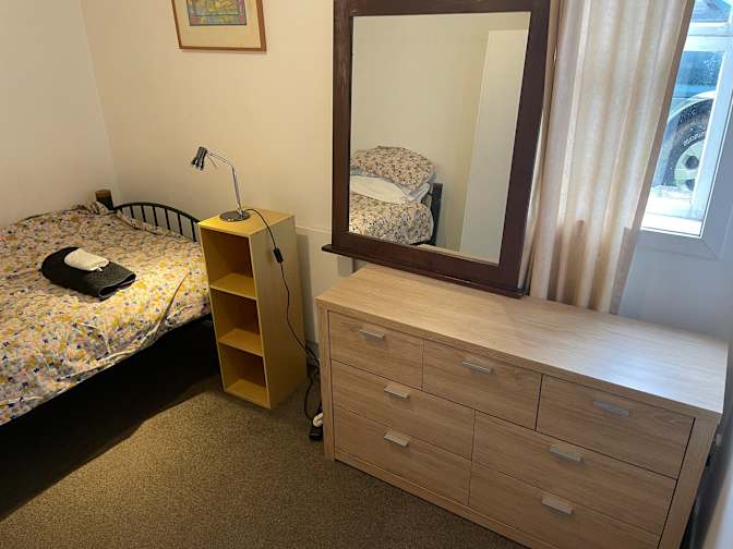 Leone's room
