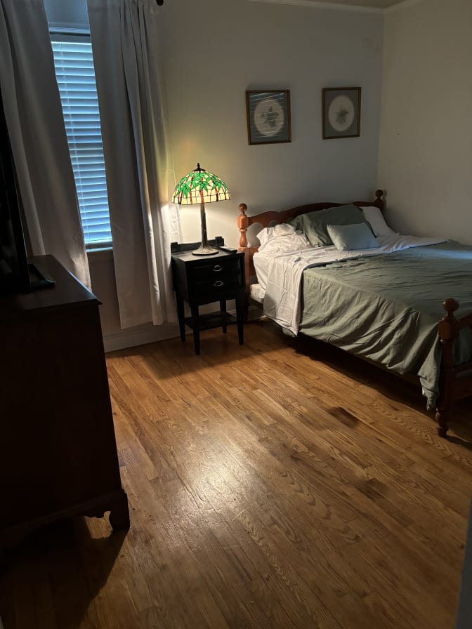 Pat's room