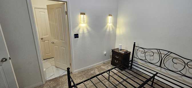 Elite Realty's room