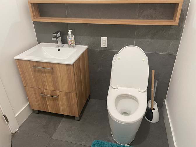 BROOKLYN APARTMENT SHARE LONG OR SHORT TERM's room