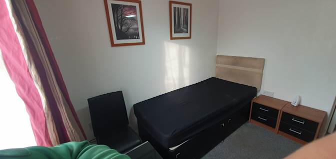 Amjad's room