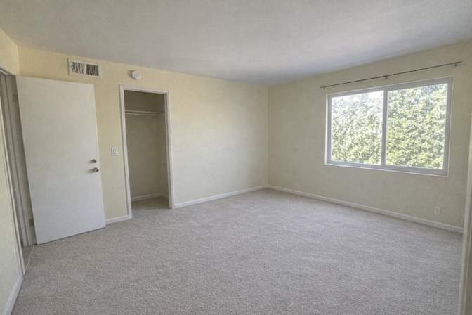 Kelly's room