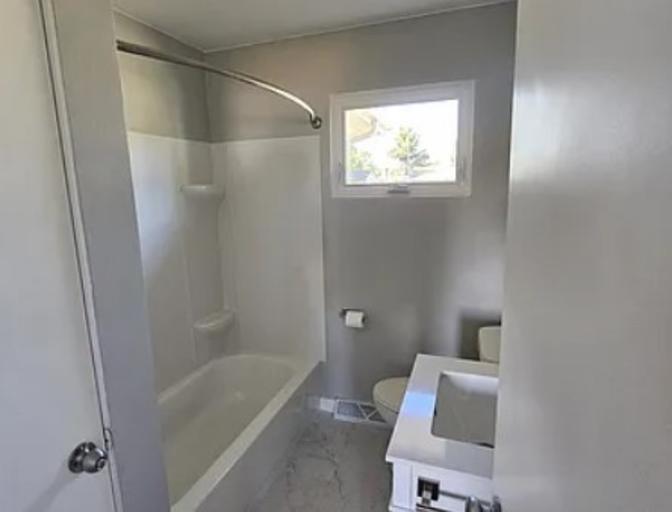 scott mark's room
