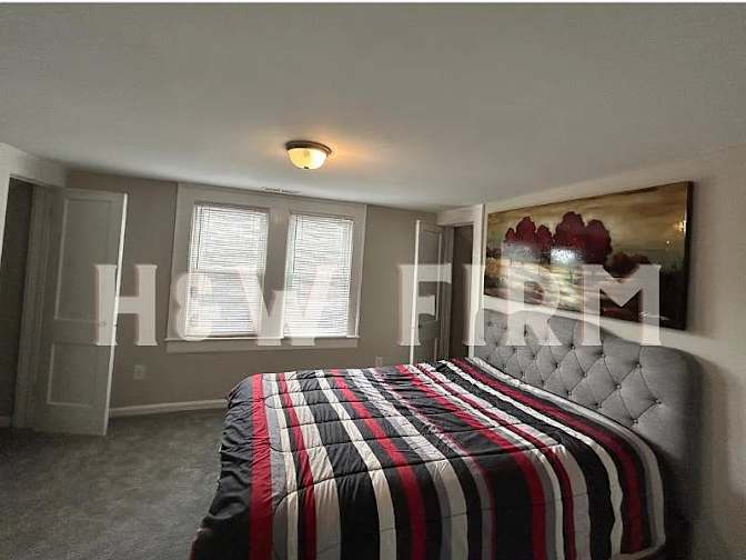 Alcove Rooms's room