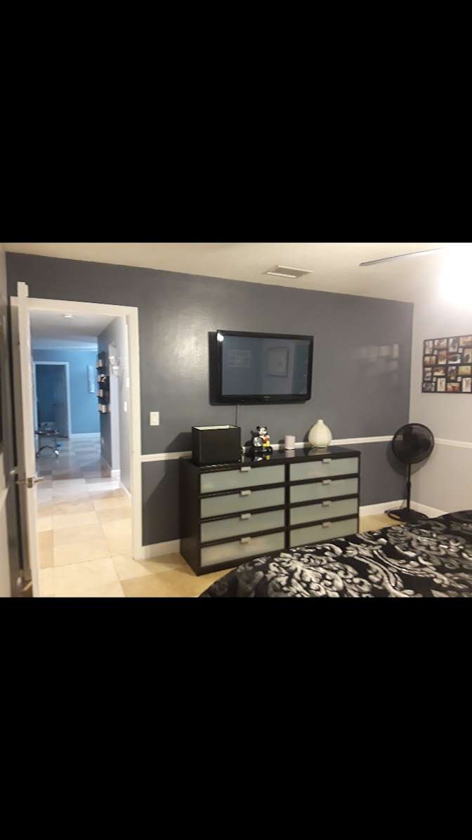 Sebring Florida's room