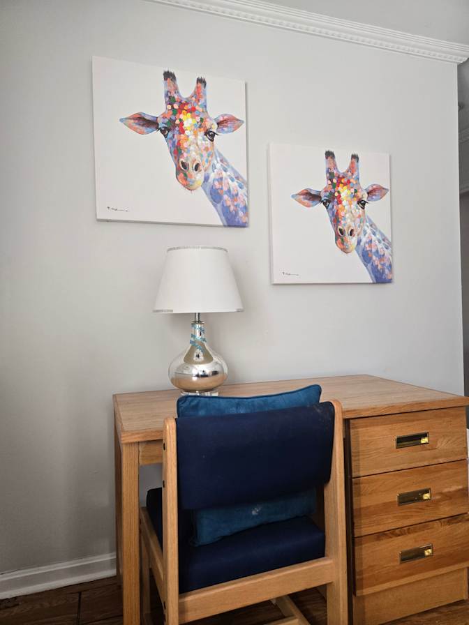 Eva's room