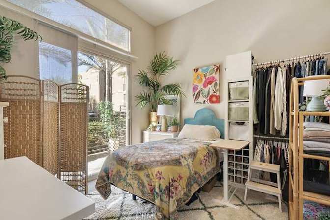 Hoey's room