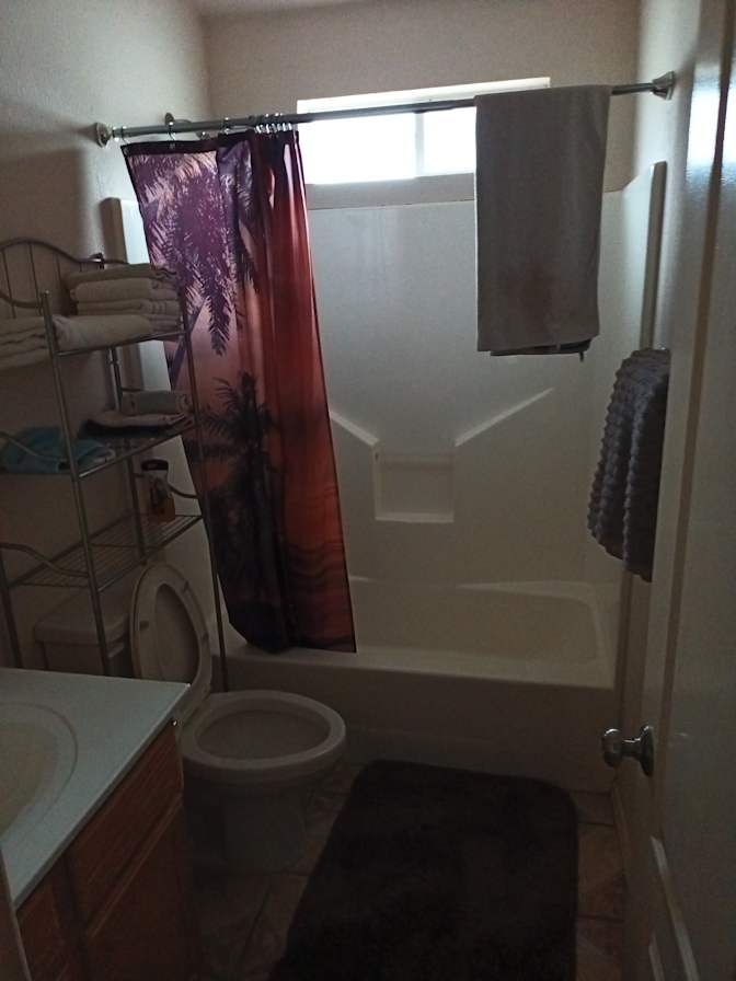 Thomas's room