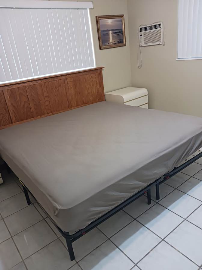 Robert's room