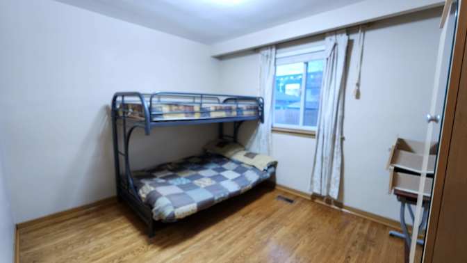 Pal Hgnis's room