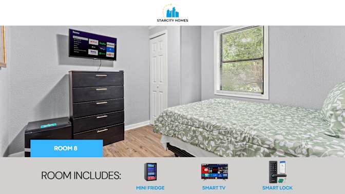 StarCity Homes's room