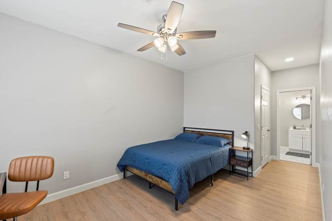 PadSplit's room