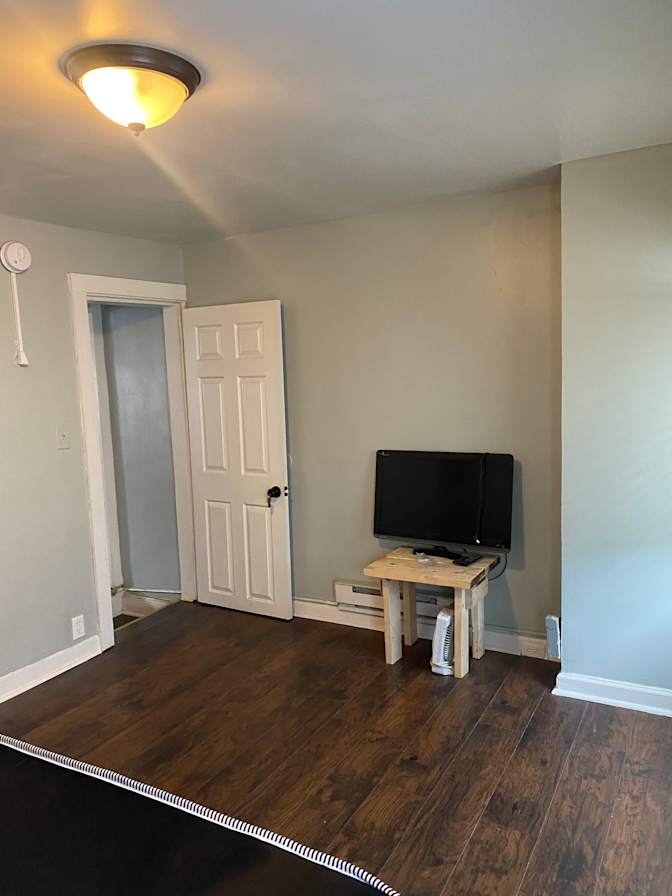 Delwin's room