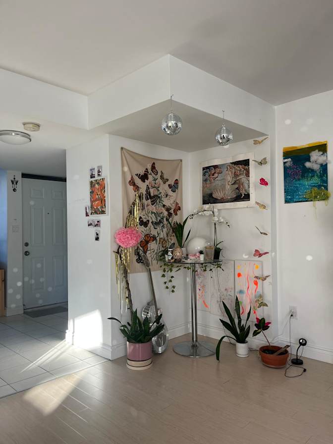 Ana's room