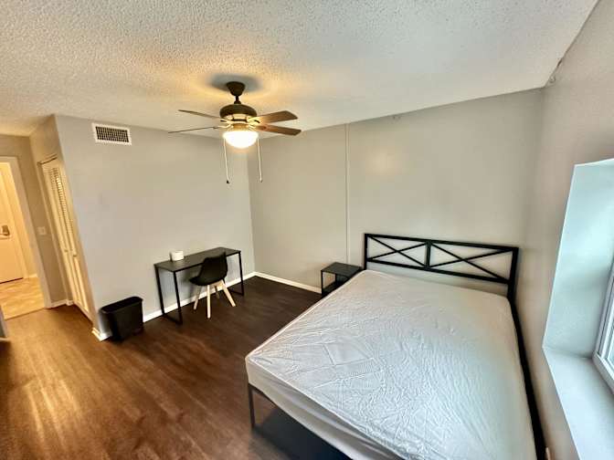PadSplit's room