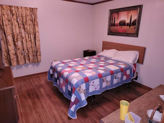 Jacqueline Anderson's room