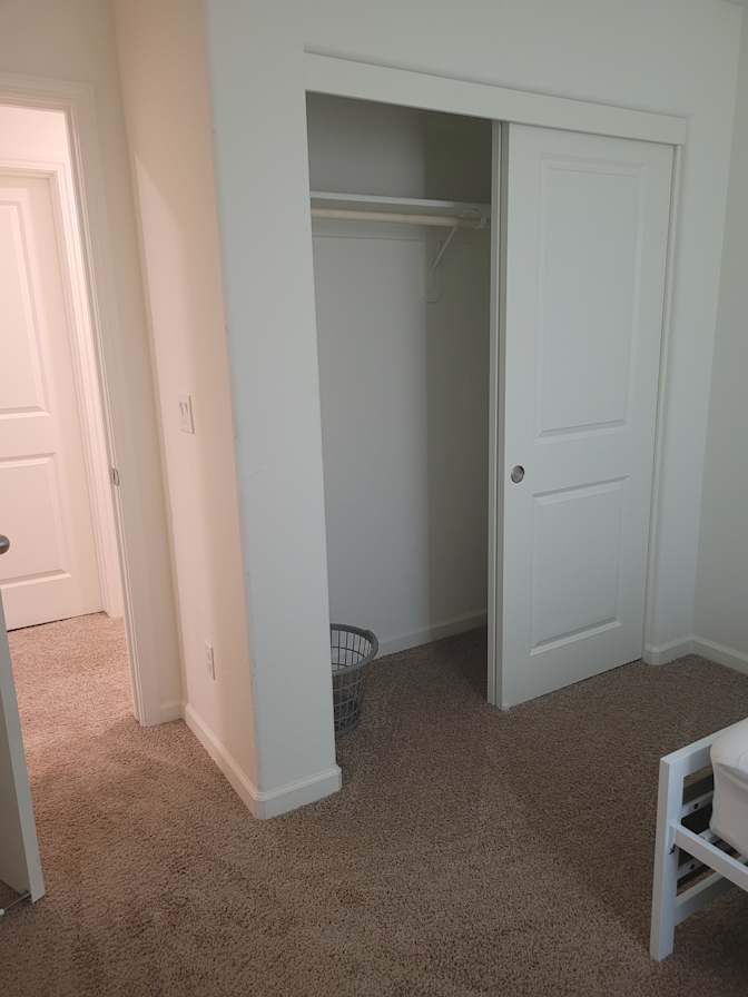 Lara M's room