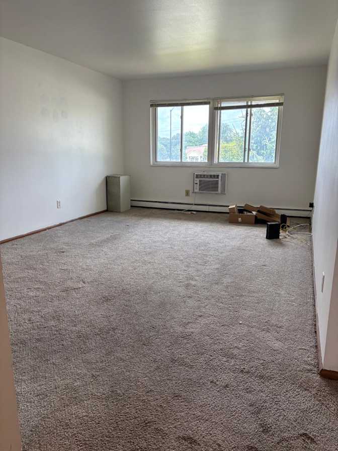 Oscar's room