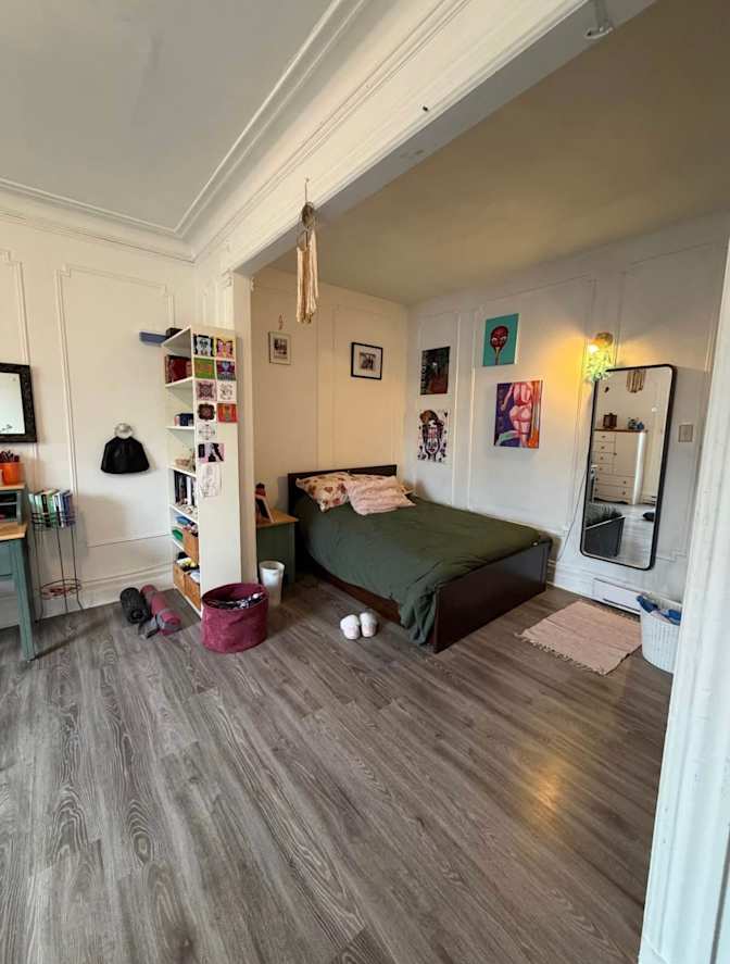 chelsea's room