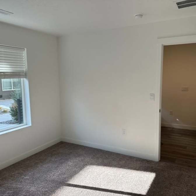 Mercedes's room