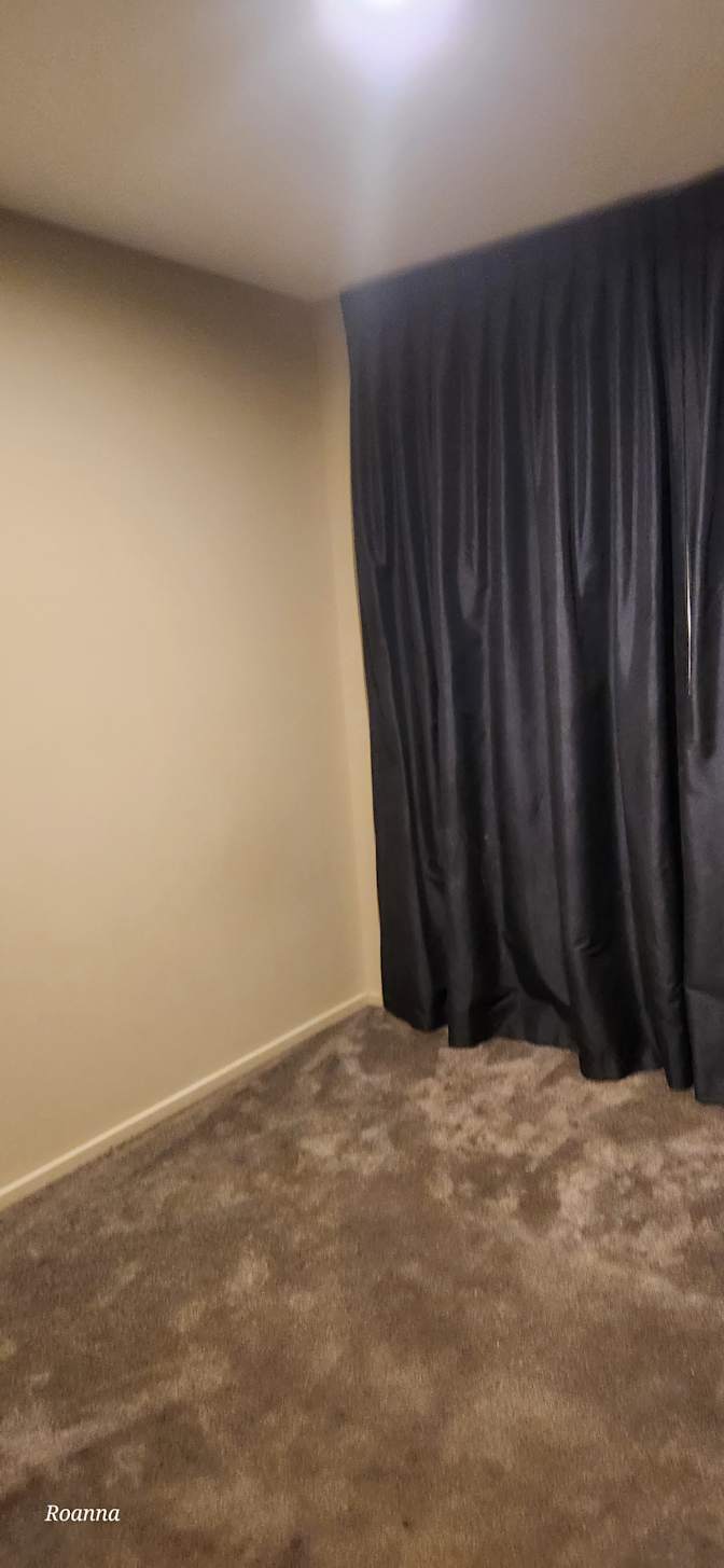 Roanna's room