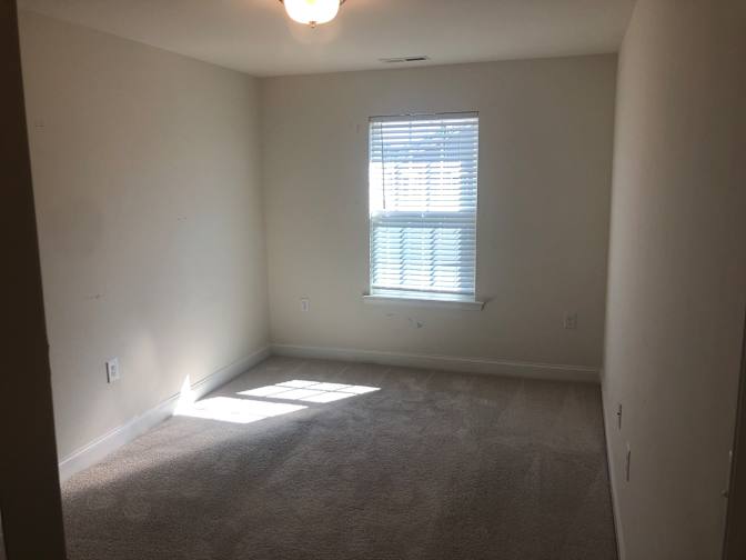 Alcove Rooms's room