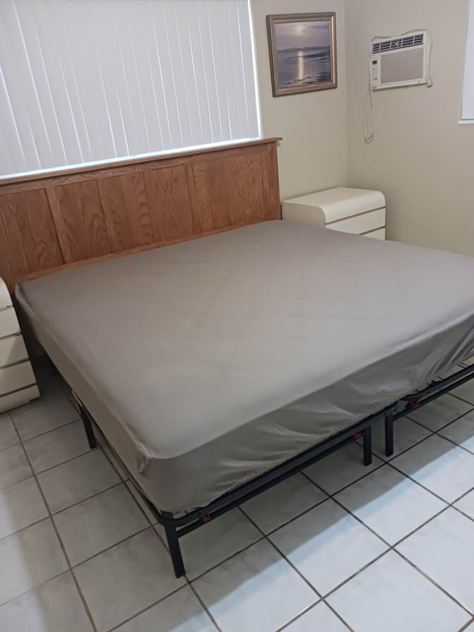Robert's room