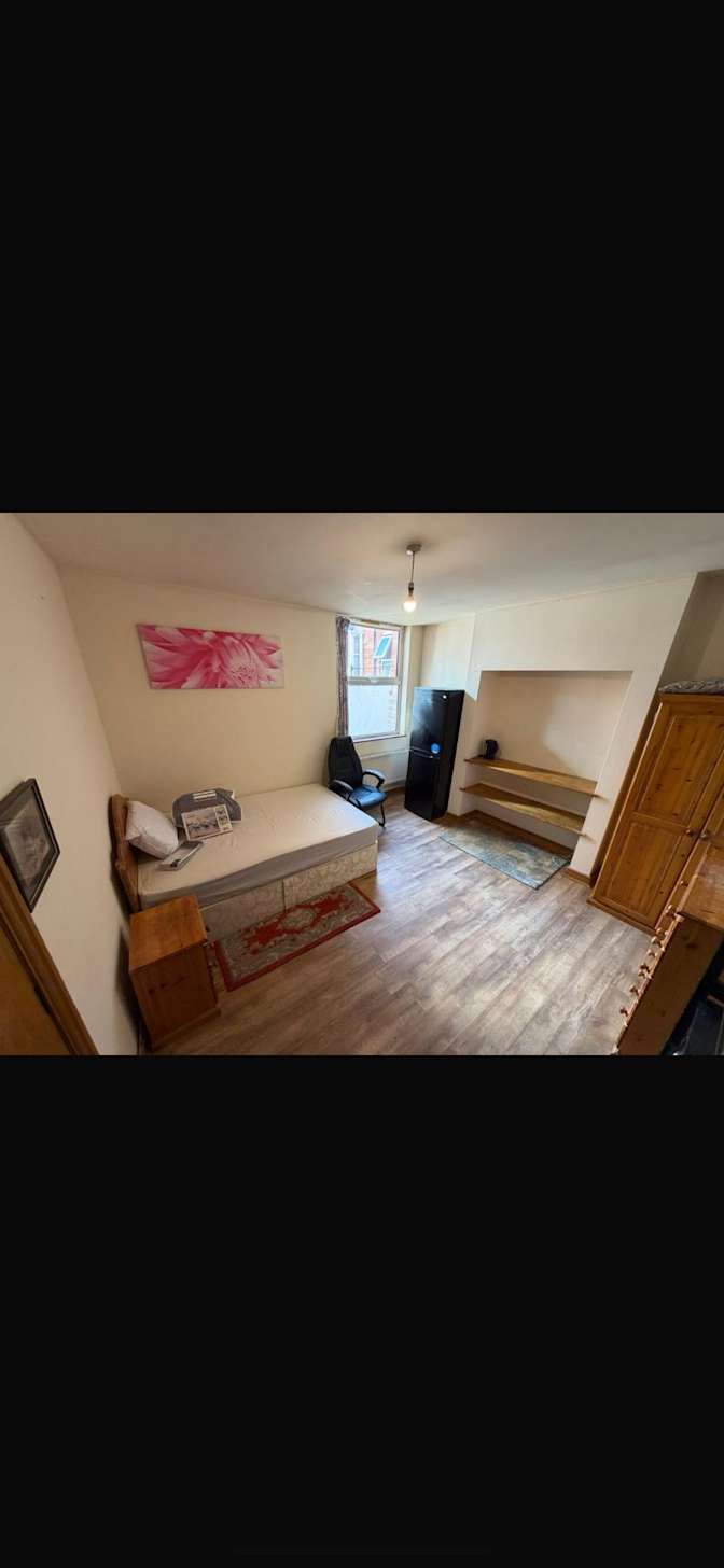 Yasar Ali's room