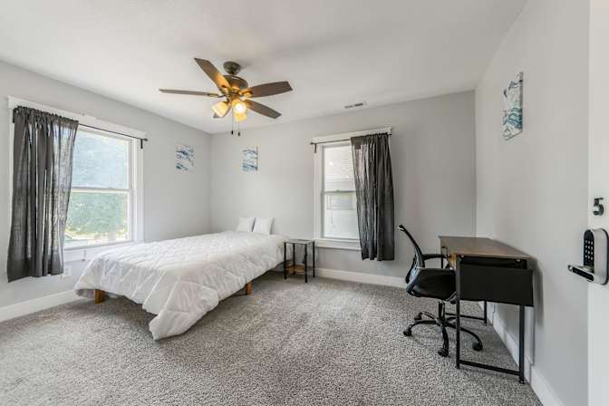 PadSplit's room