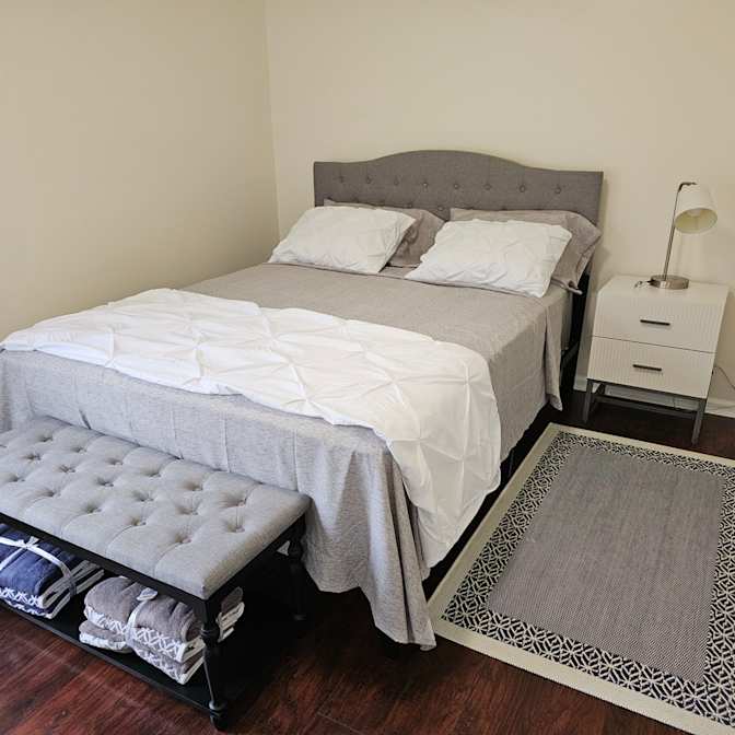 Flint's room
