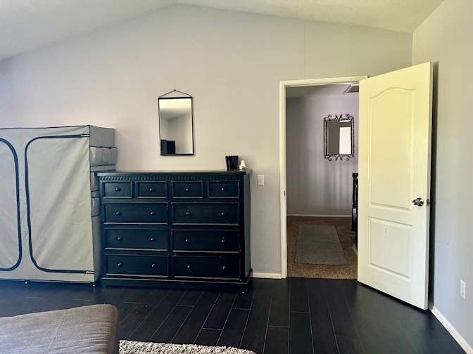 Marie's Rooms's room