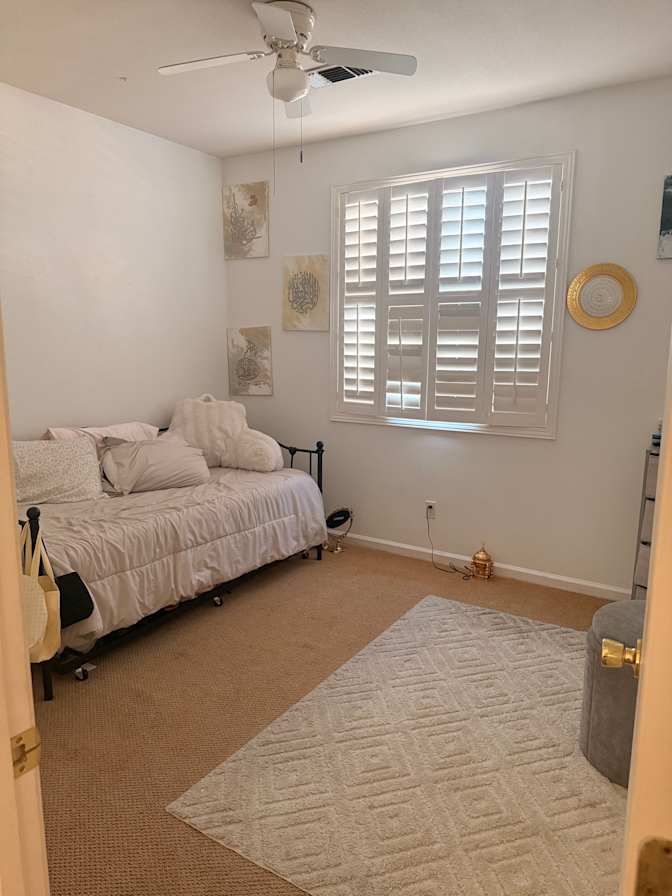 Dulce's room