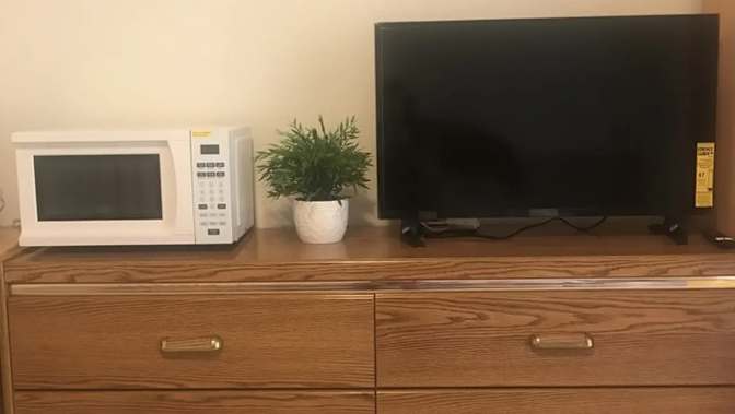 Valerie Poon's room