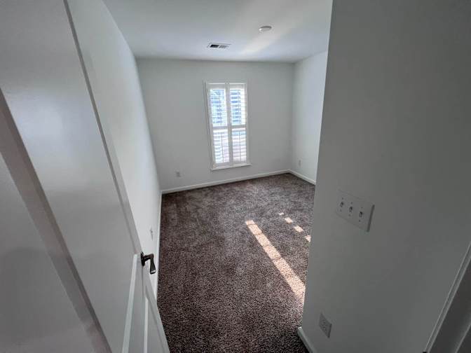 Alcove Rooms's room