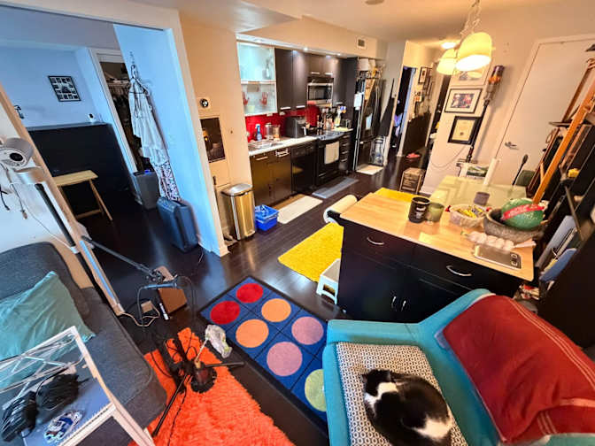 Tony kim's room