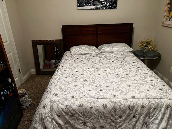 Al's room