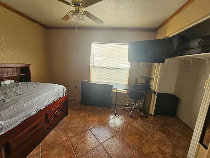Pat's room